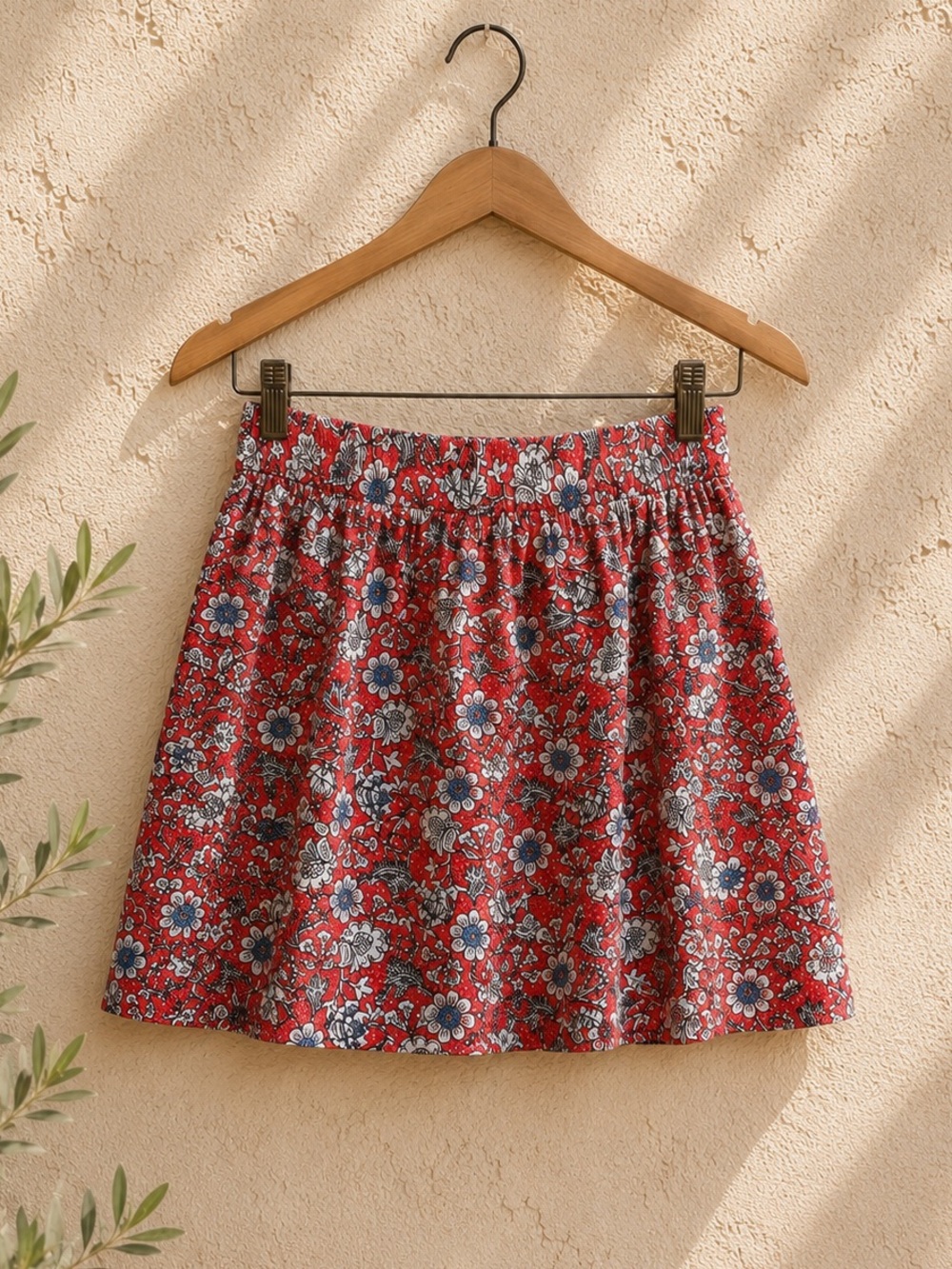 LOFT Petites Linen Blend Red Floral Skirt Pockets Size Small Cottagecore Summer